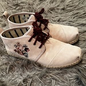 Toms Bota Floral Embroidery Leather Rope Sole 8